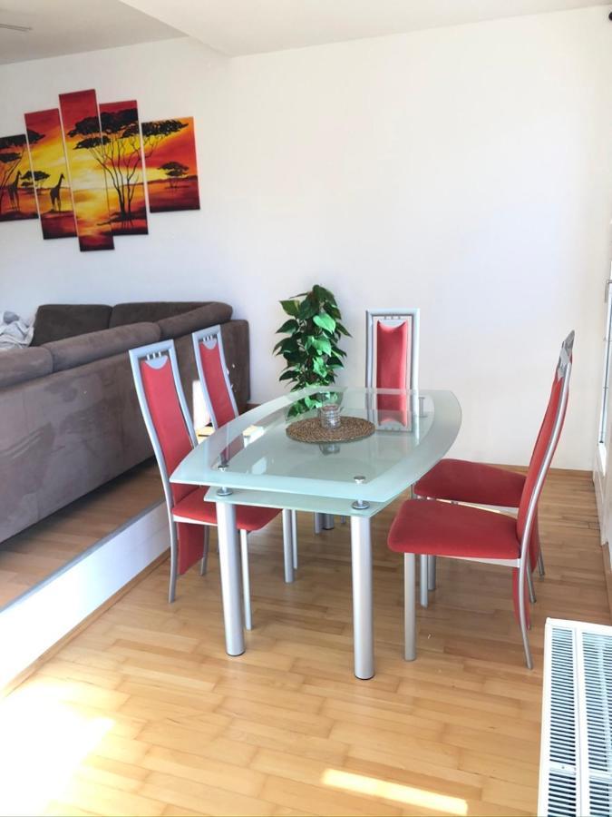 Bright Apartment With A Free Parking Garage @ Wienerberg Buitenkant foto