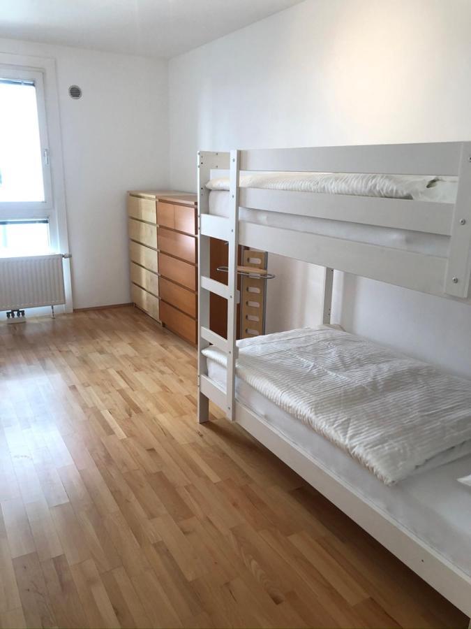 Bright Apartment With A Free Parking Garage @ Wienerberg Buitenkant foto