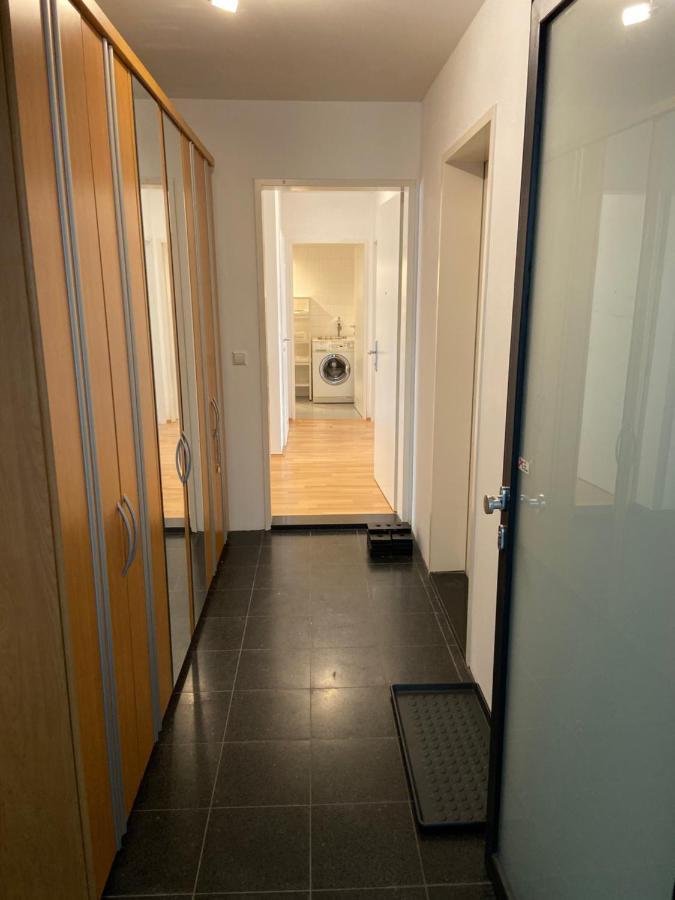 Bright Apartment With A Free Parking Garage @ Wienerberg Buitenkant foto